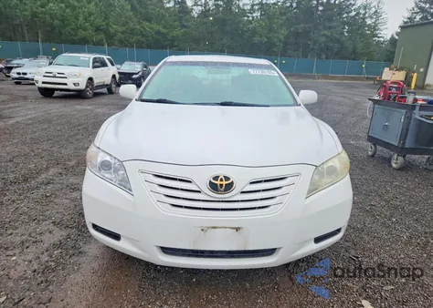 2008 Toyota Camry Le z USA, uszkodzony, nr VIN 4T1BK46KX8U567562